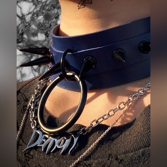 N͓̽E͓̽V͓̽E͓̽R͓̽M͓̽O͓̽R͓̽E͓̽ Spike Bondage Choker - Picture 5 of 5